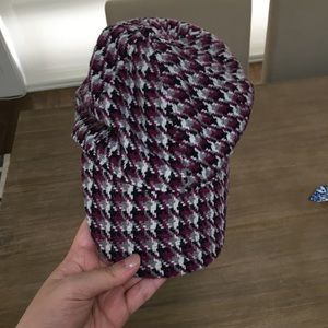 🍒 4/$30 Purple houndstooth hat